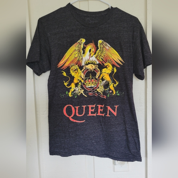 Source Unknown Other - GUC QUEEN T-Shirt